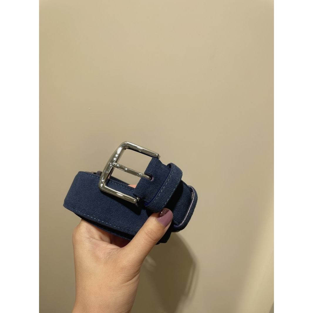 L0r0 P1ana belts